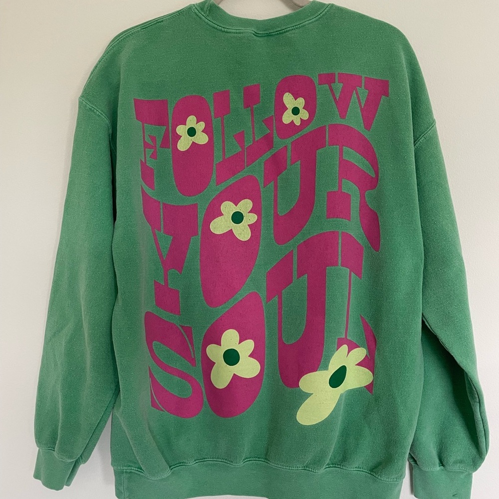 Urban Outfitters Follow Your Soul oversized sweatshirt S/M